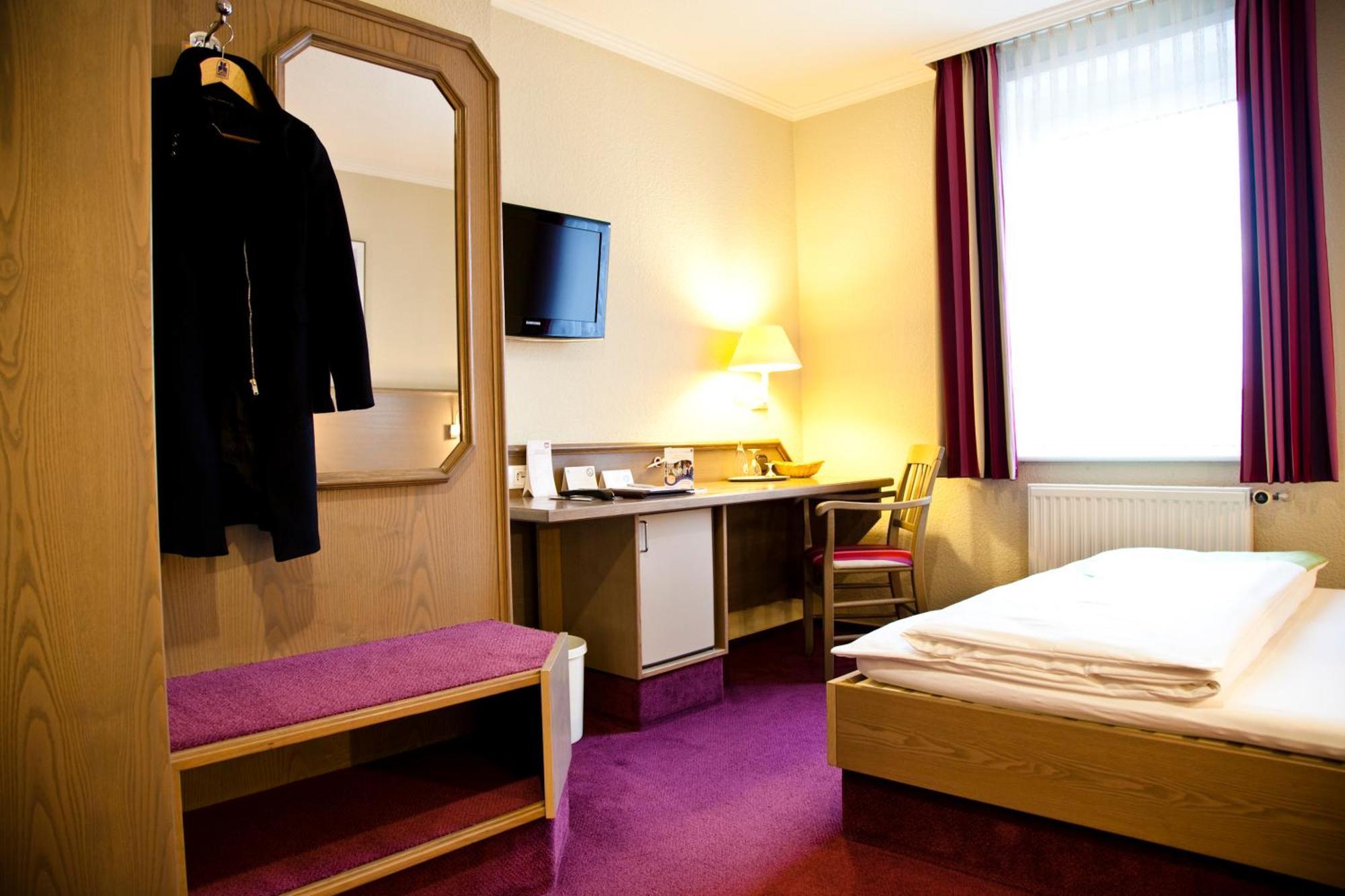Hotel Stueve Visbek Quarto foto